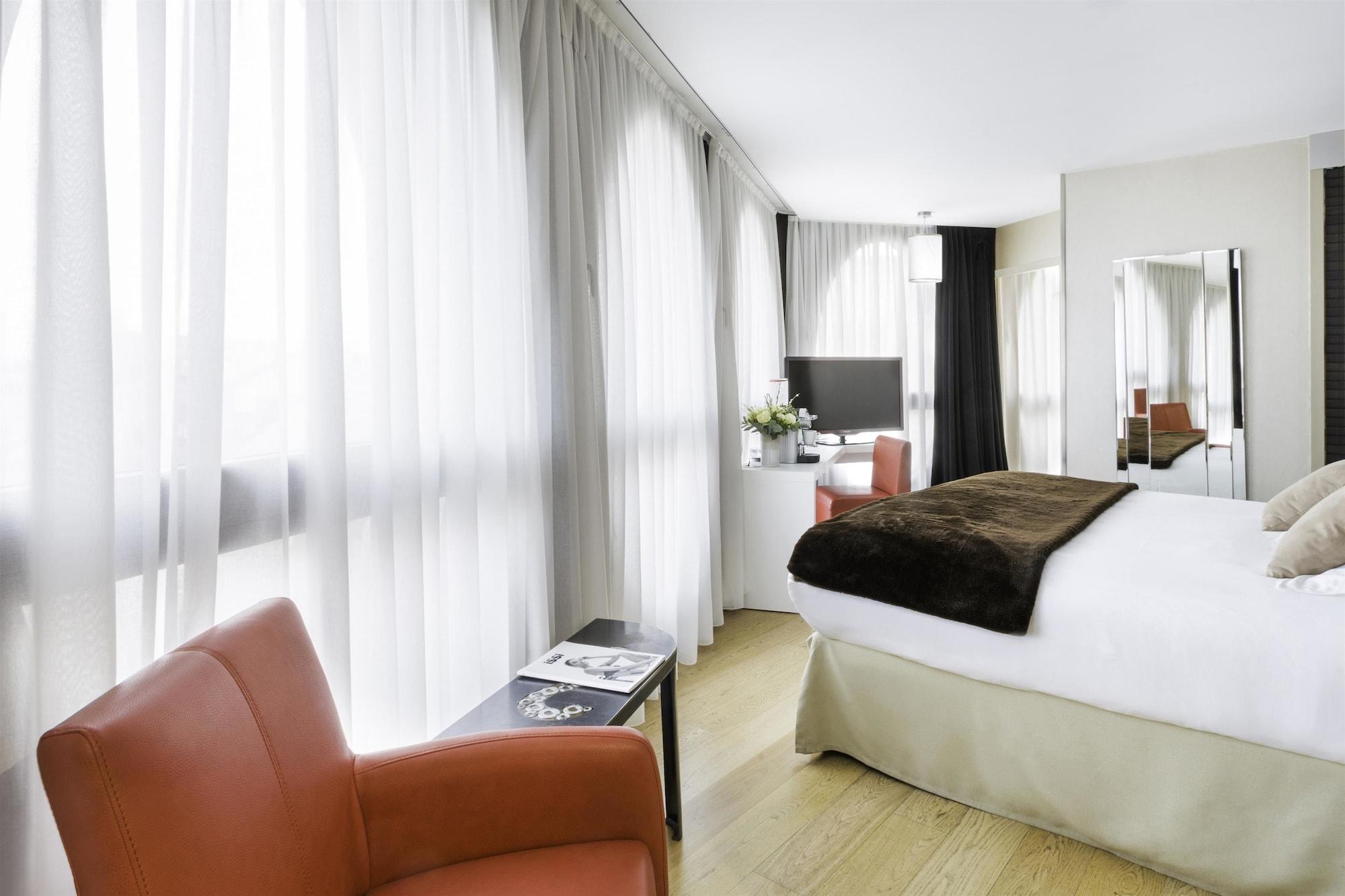 Best Western Premier Why Hotel Lille Bagian luar foto