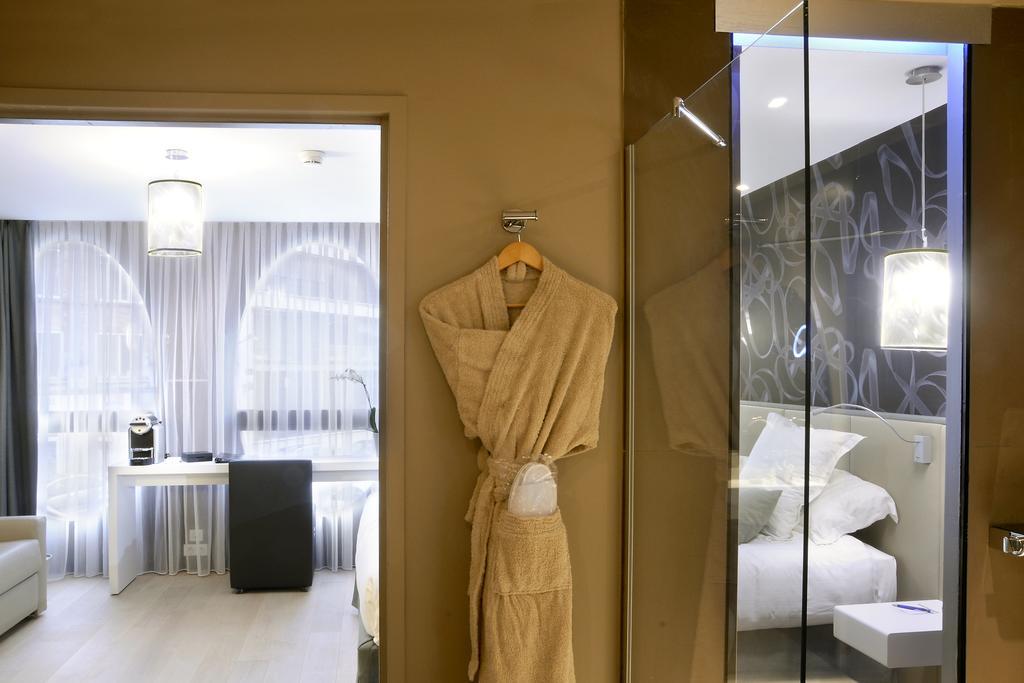 Best Western Premier Why Hotel Lille Bagian luar foto